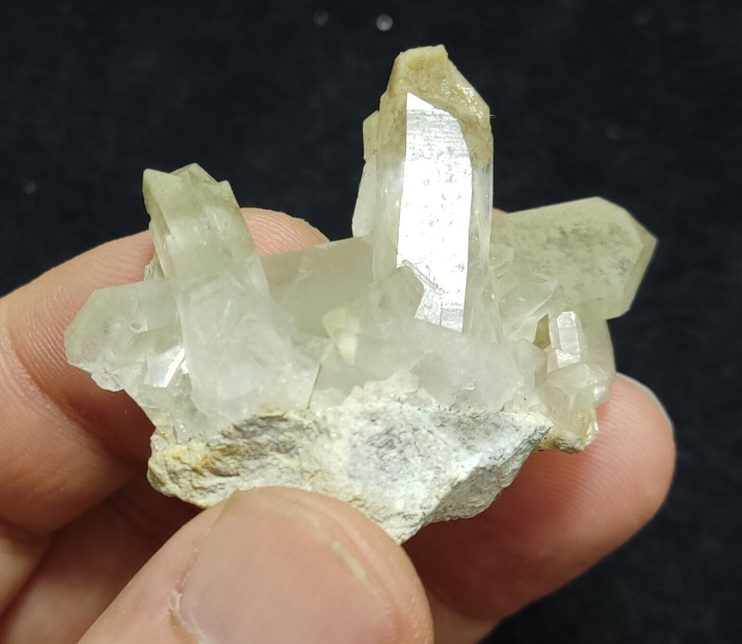 An Aesthetic specimen of chlorite quartz 26 grams