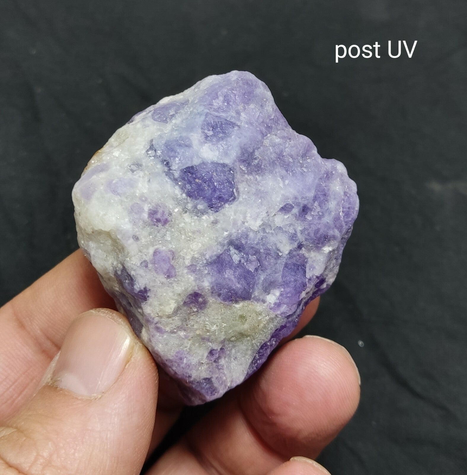 An amazing specimen of hackmanite on matrix highly Tenebrescent 58 grams