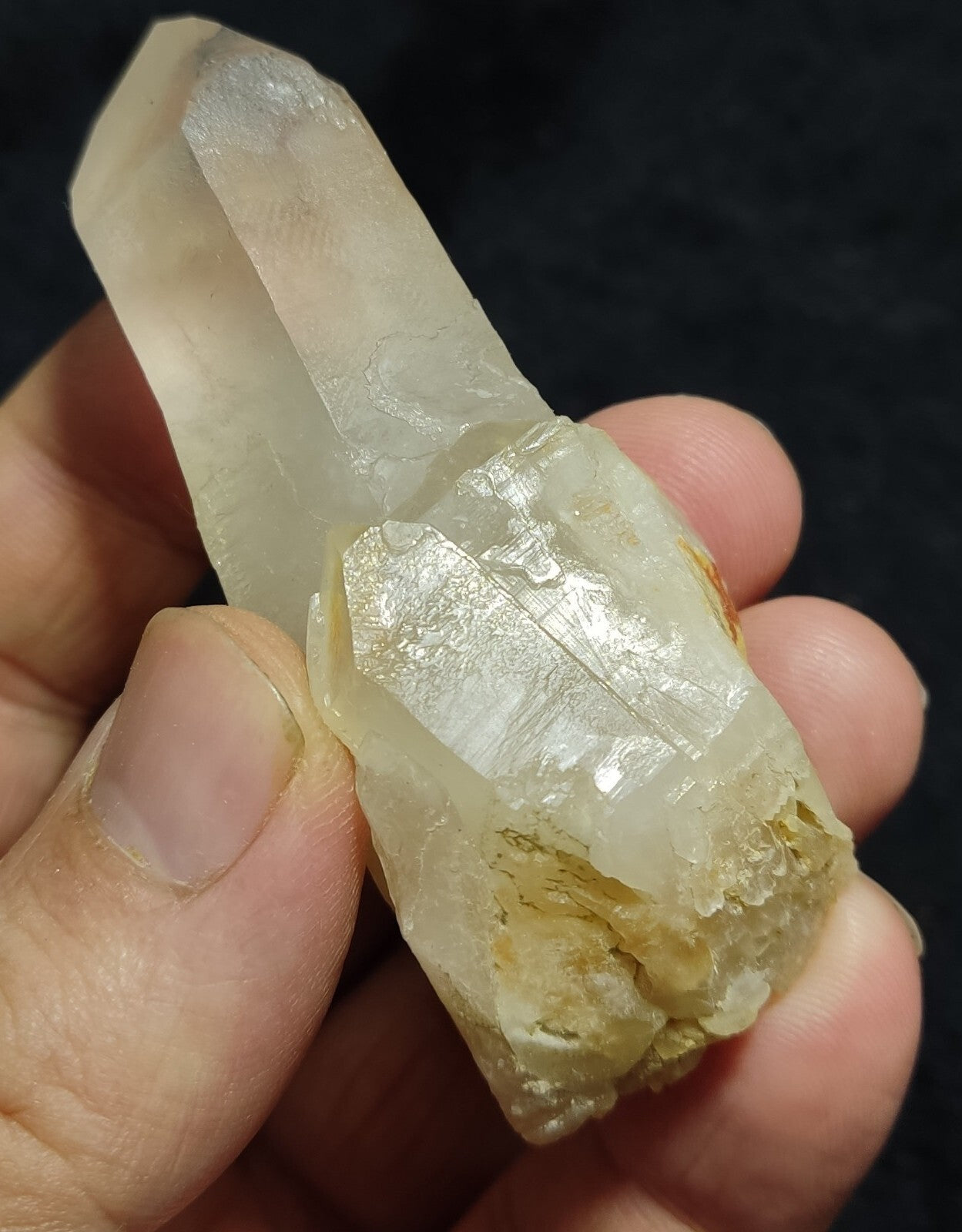 An amazing specimen of terminated amphibole included Quartz crystal 76