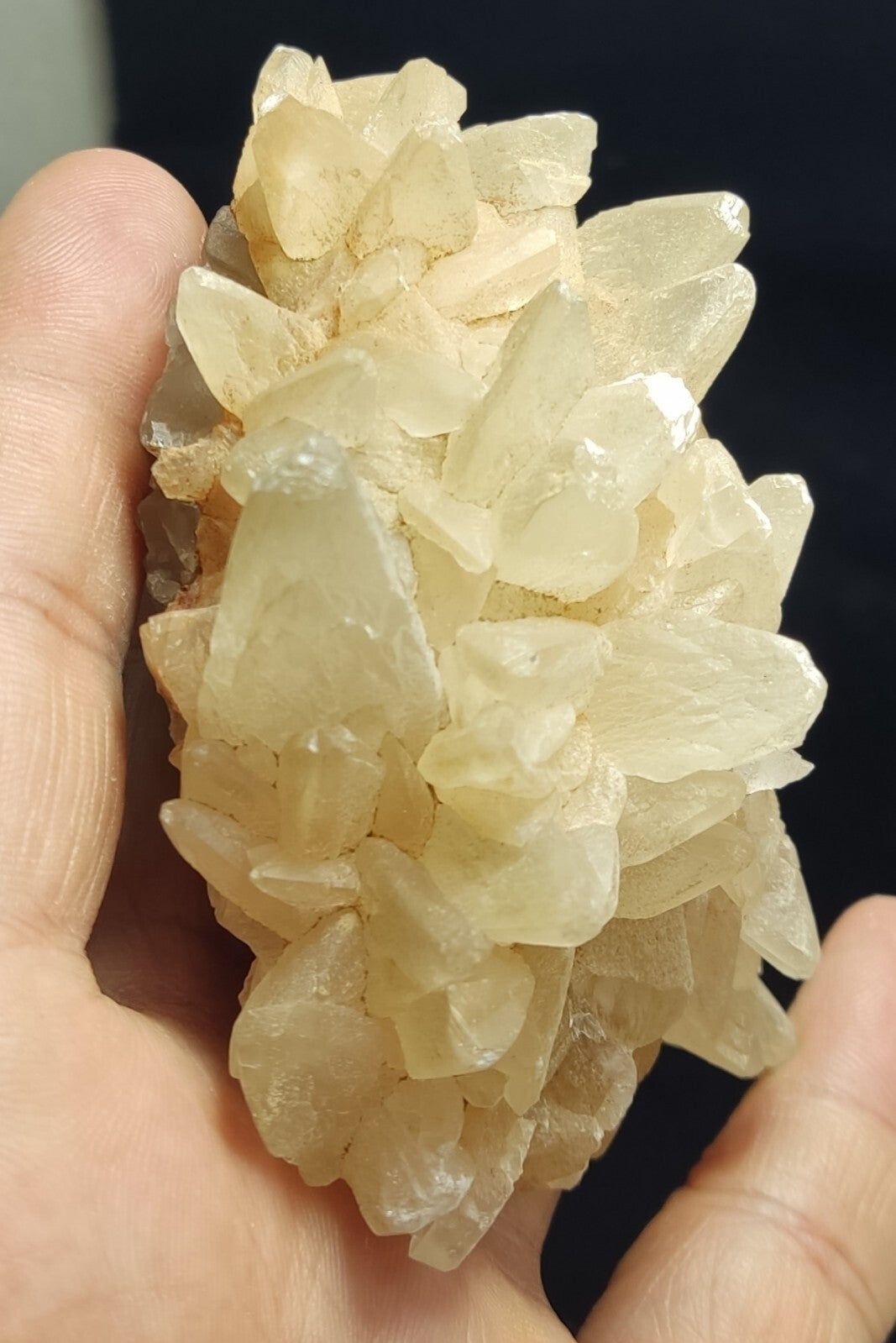 An Aesthetic Naturally terminated specimen of dogtooth calcite 252 grams