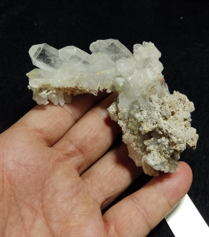 Natural quartz Cluster specimen 144 grams