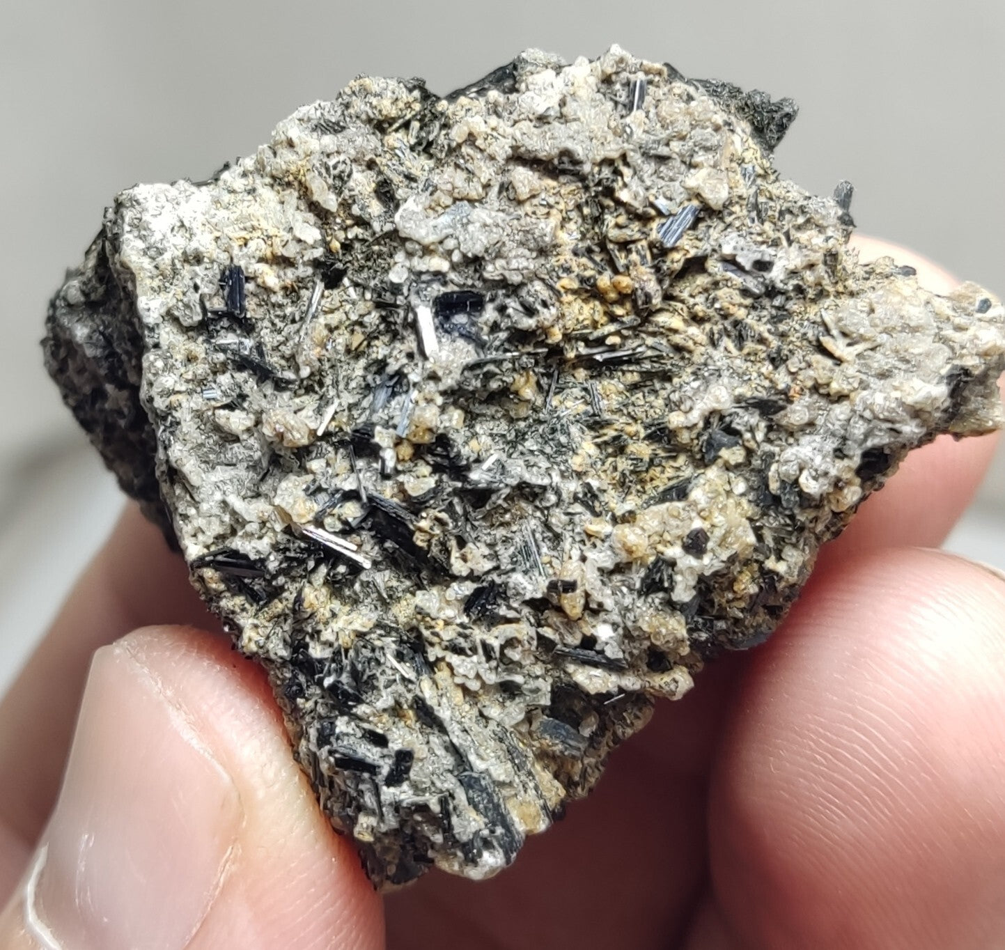 An aesthetic specimen of terminated aegirine crystals cluster 25 grams