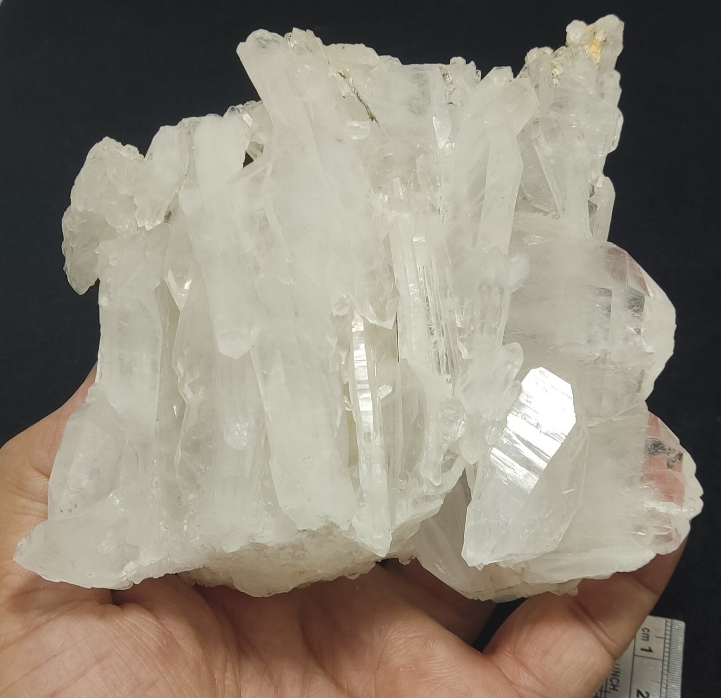 An aesthetic specimen of terminated faden Quartz crystals cluster 618 grams