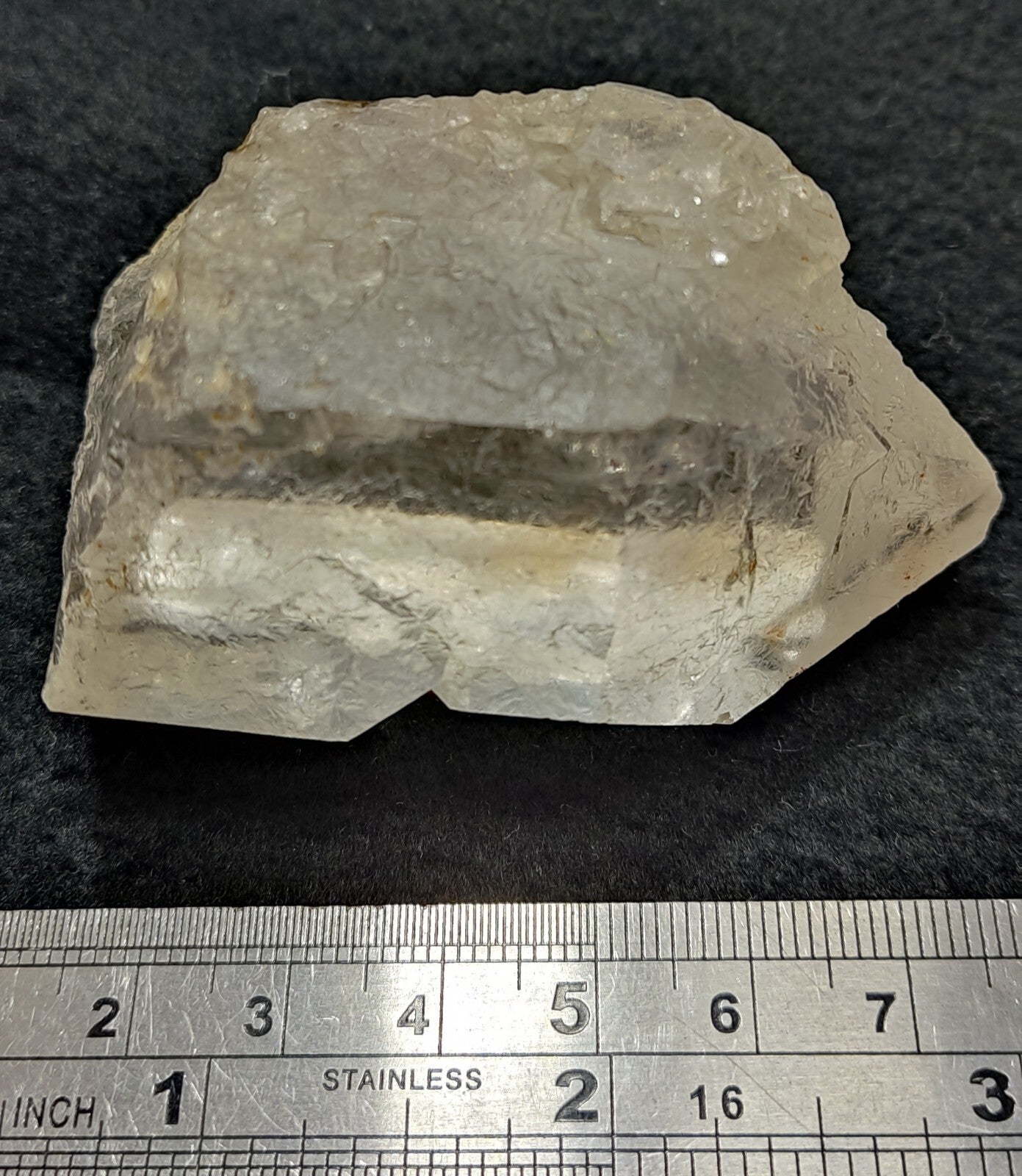 An Aesthetic specimen of quartz crystal specimen 167 grams