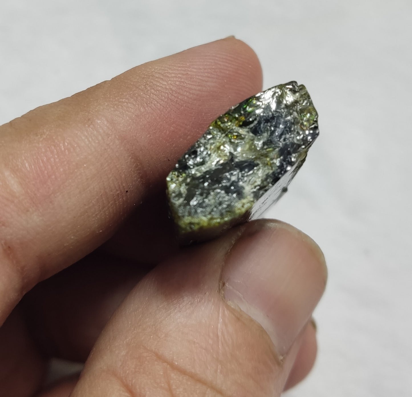 An Aesthetic specimen of epidote crystal 17 grams
