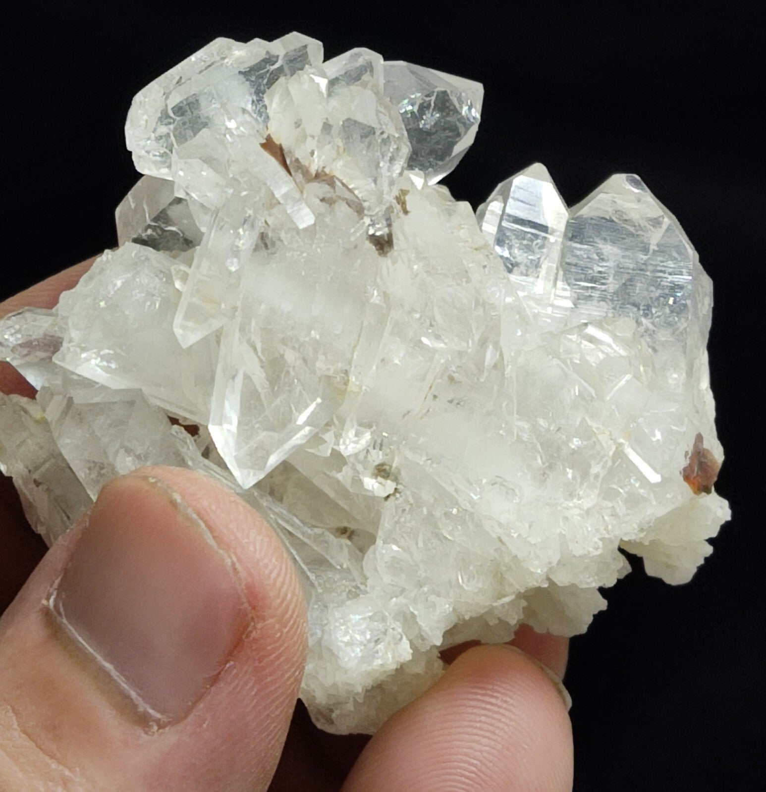 An Aesthetic terminated specimen of Quartz cluster with brookite 79 grams