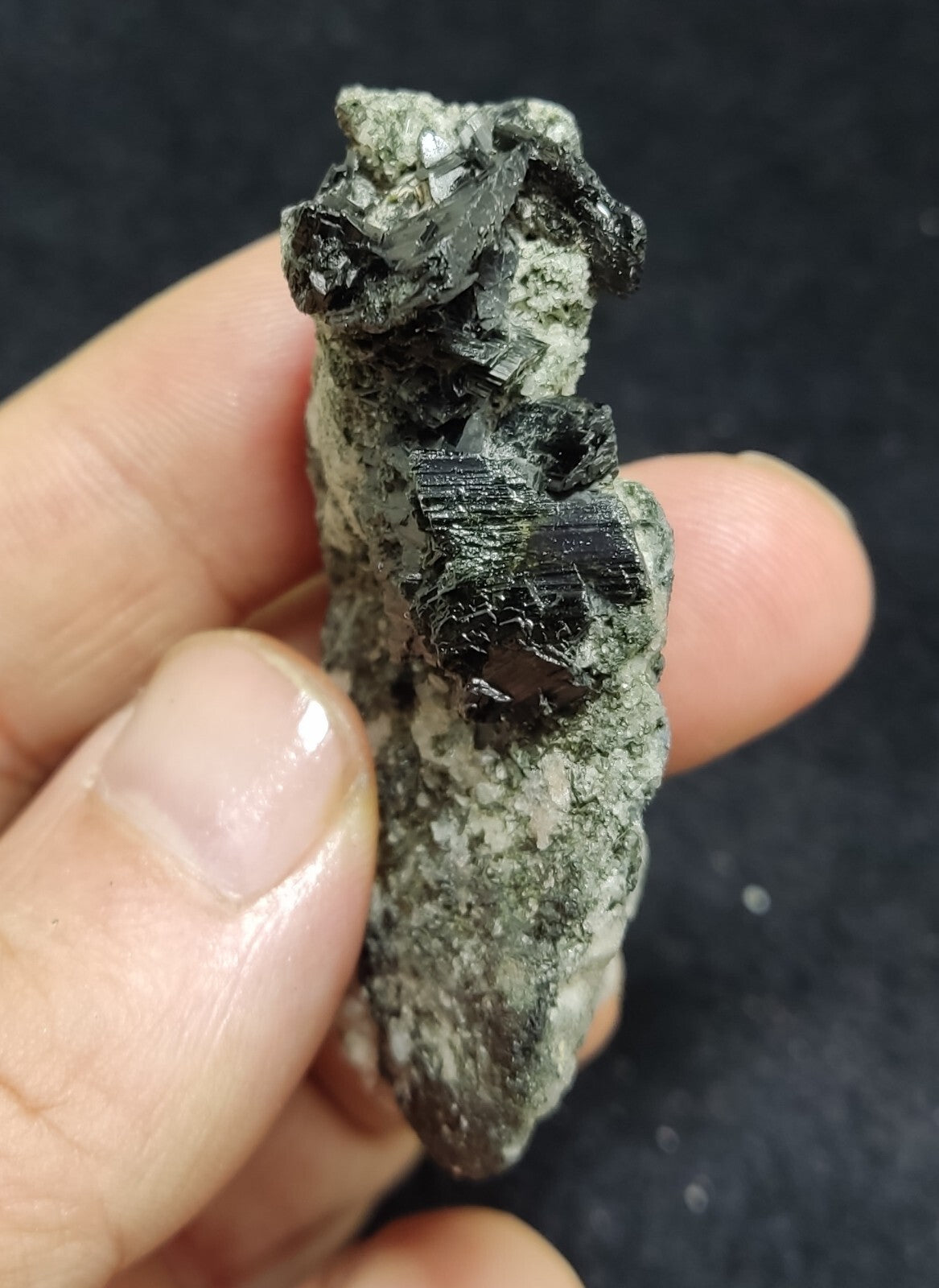 An aesthetic combo specimen of aegirine on albite 38 grams