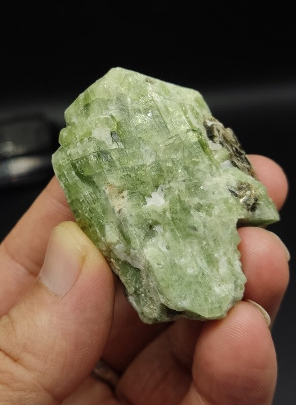 Green Diopside crystal With Mica 87 grams