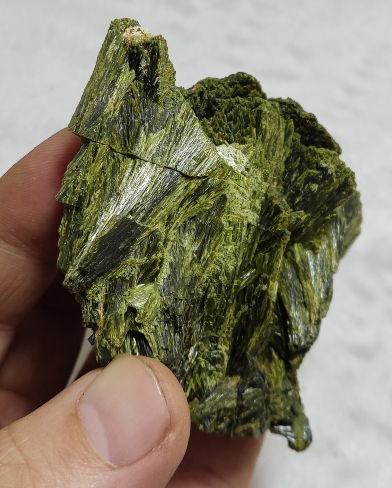 An aesthetic specimen of epidote crystal cluster 208 grams
