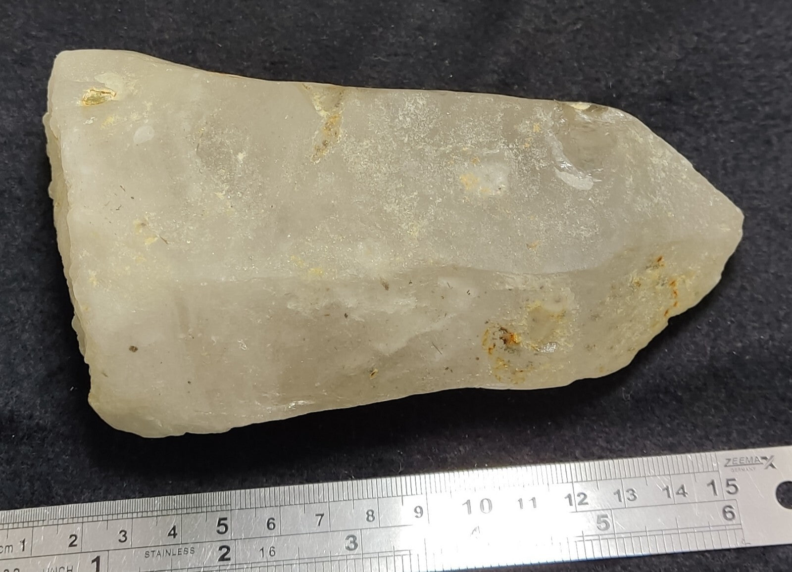 Large Natural beautifully terminated Quartz crystal 1080 grams