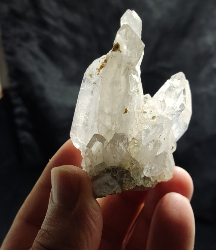 Faden quartz specimen 90 grams