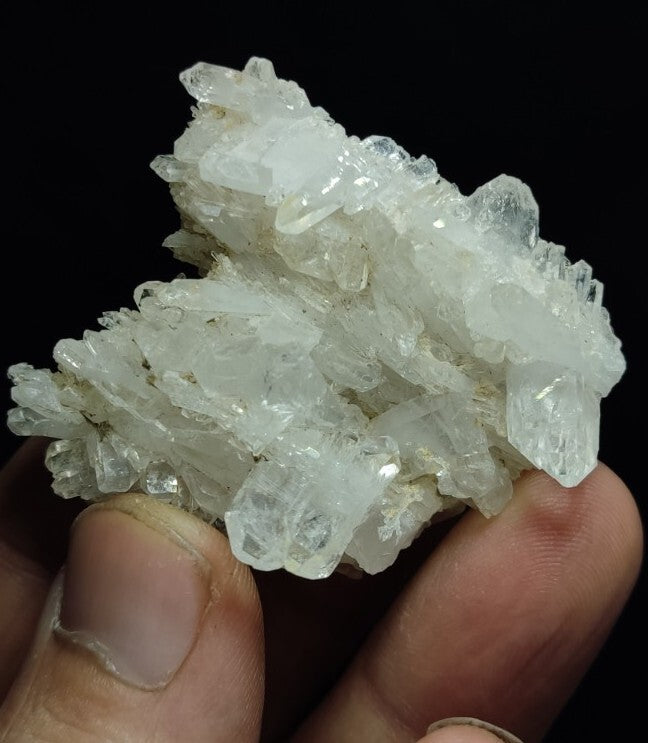 Small Faden Quartz Like Cluster 29 grams