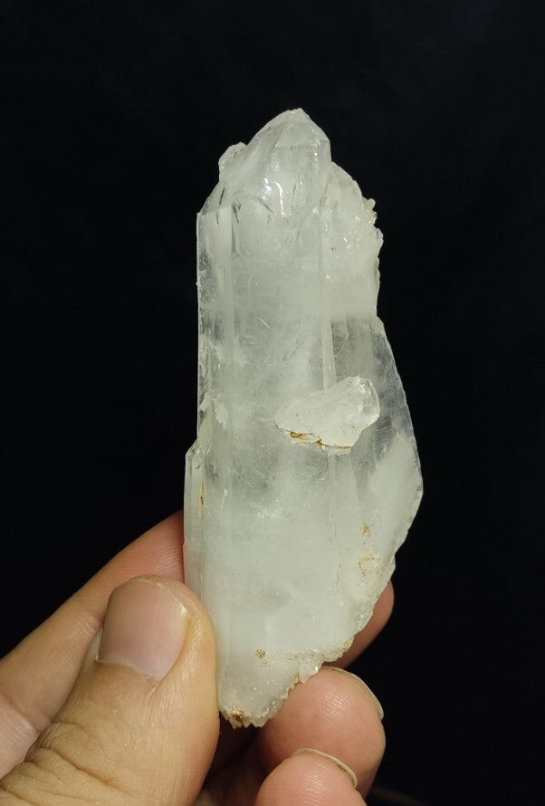 Faden Quartz crystal Double Terminated 78 grams