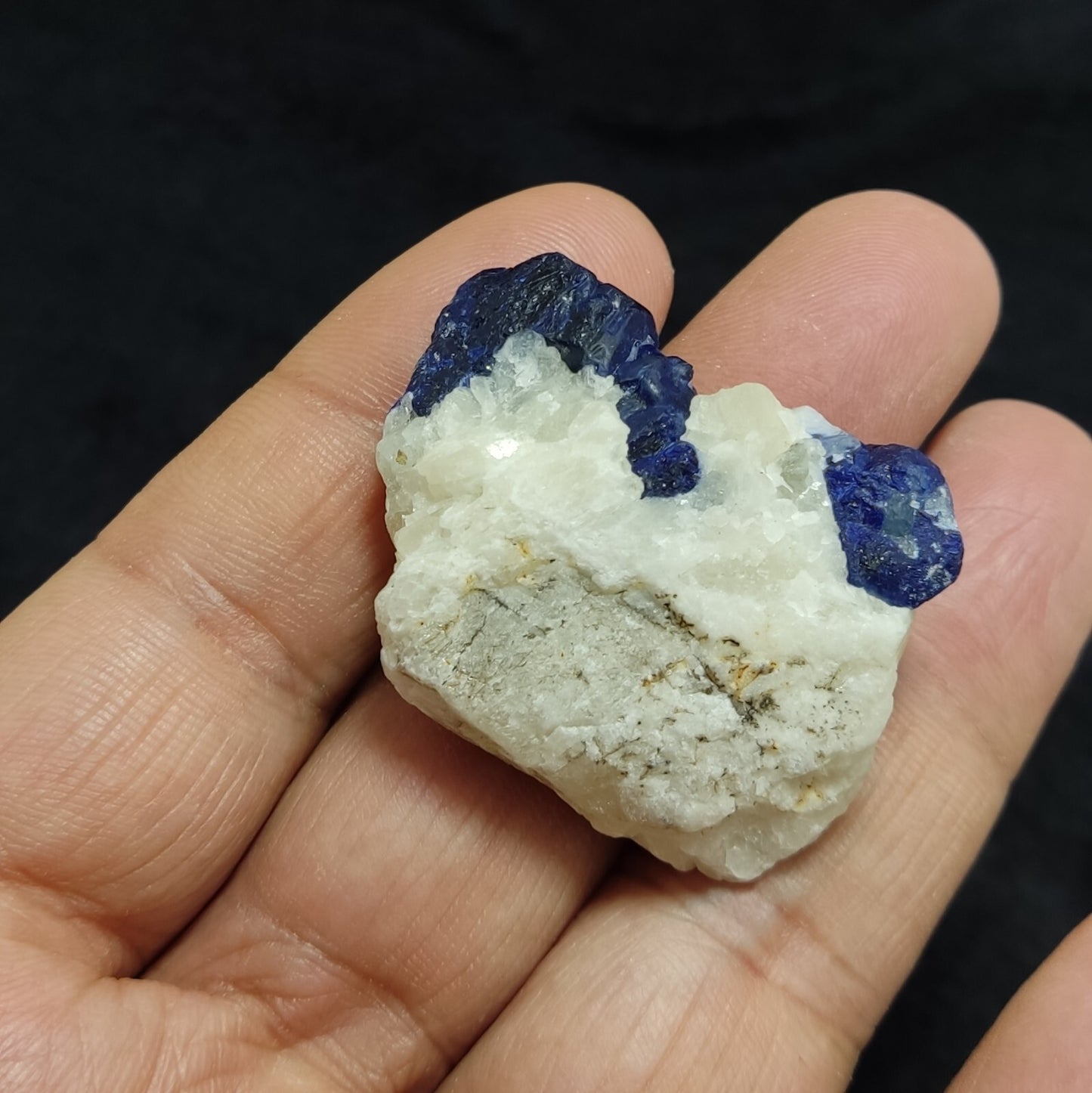 An Aesthetic specimen of fluorescent Lazurite/afghanite with Pyrite 26 grams