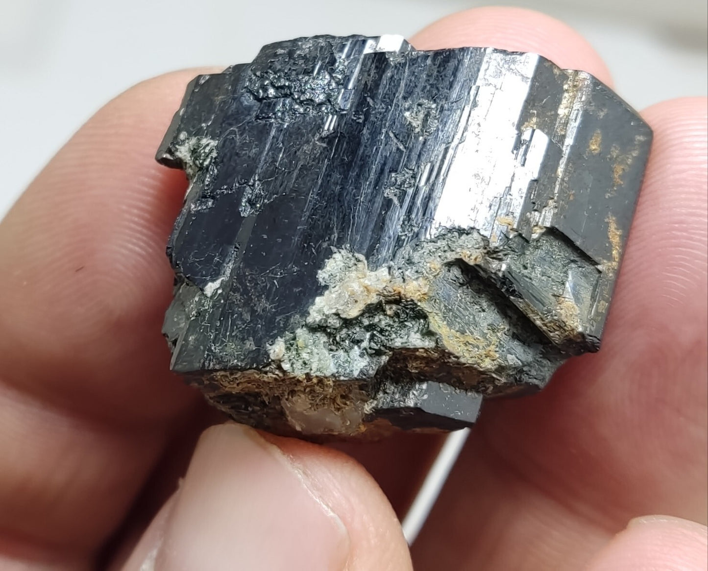 An aesthetic specimen of terminated aegirine crystal 19 grams