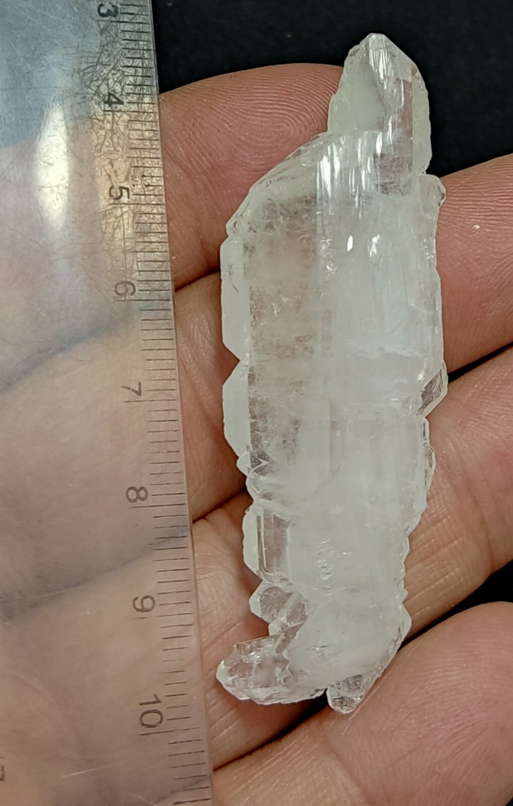 An amazing specimen of terminated faden Quartz crystal 16 grams