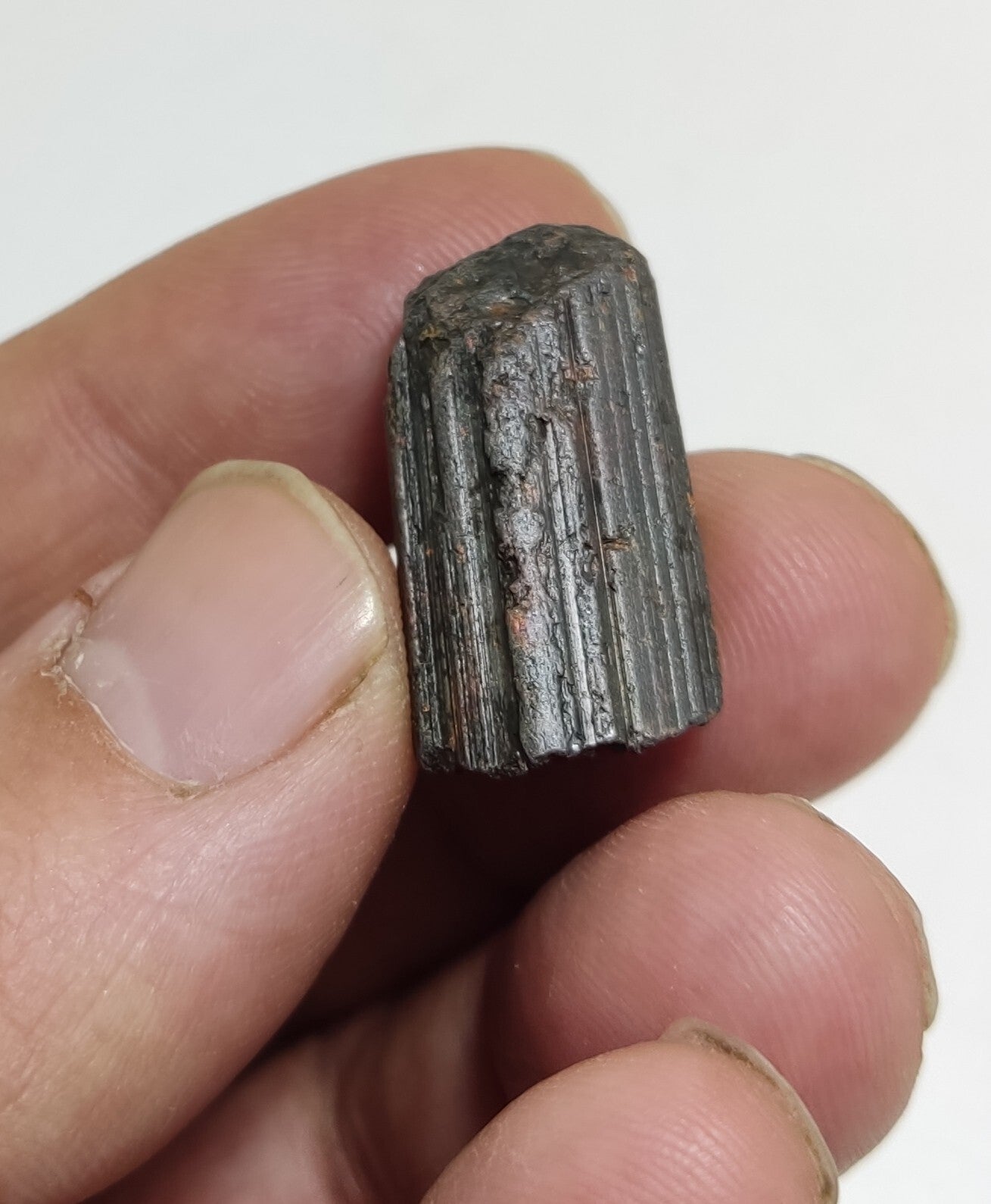 A very Aesthetic Natural beautifully terminated rutile crystal 10 grams
