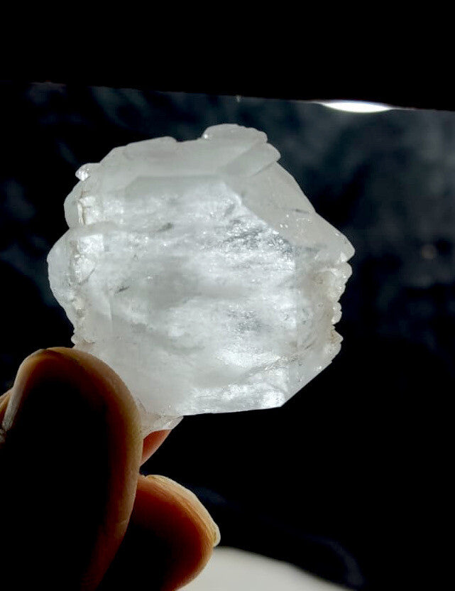 Feden Quartz Crystal 33 Grams