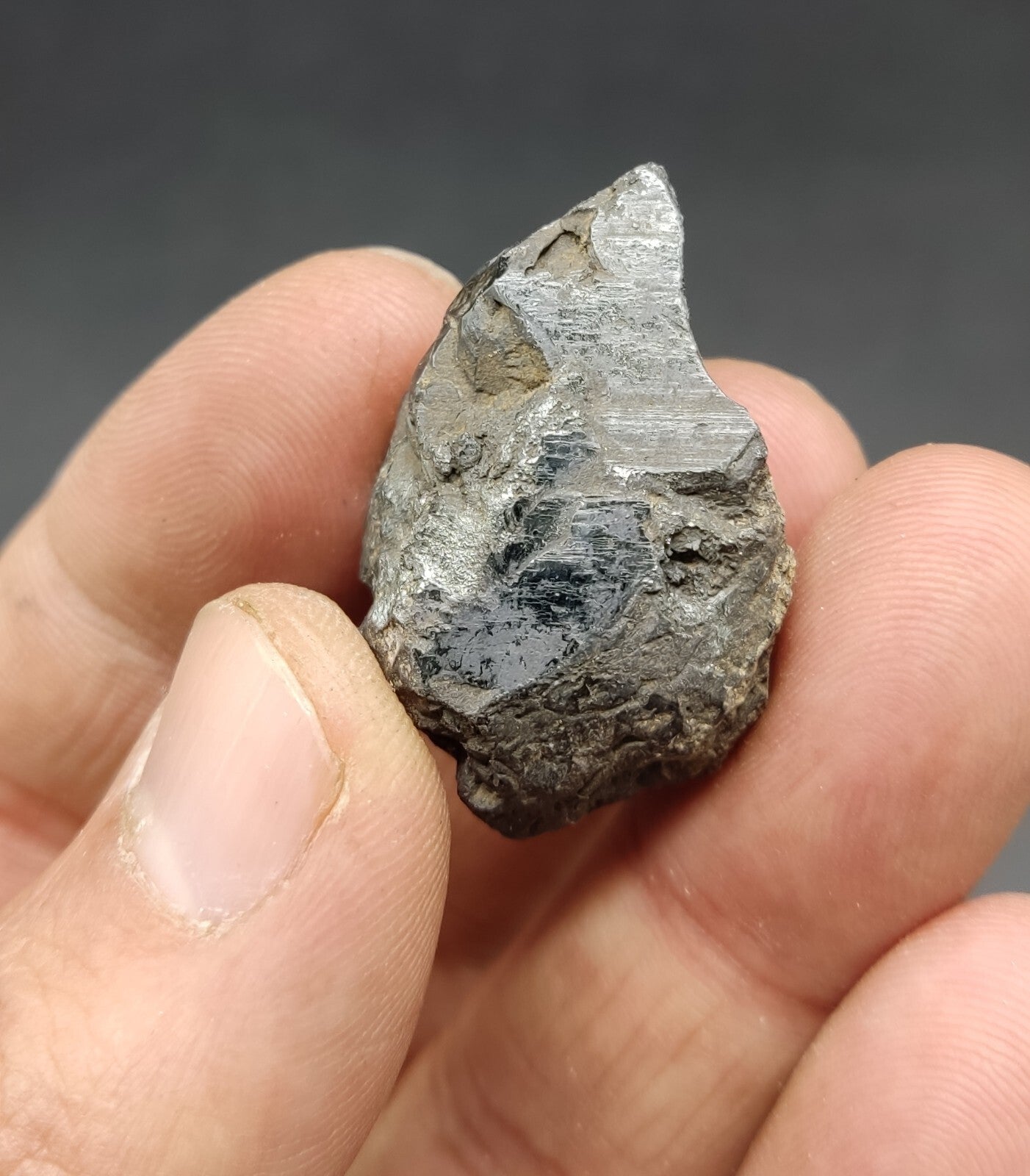 180 grams hematite crystals/chunks/rough