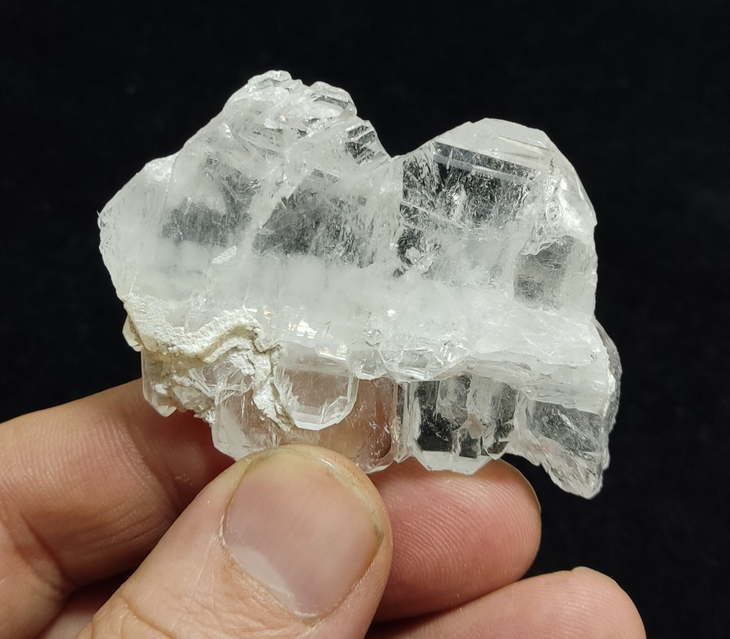 A very Aesthetic Natural beautifully terminated Faden Quartz crystal 38 grams