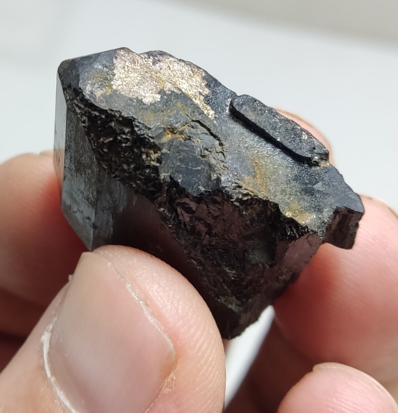 An aesthetic specimen of terminated aegirine crystal 19 grams