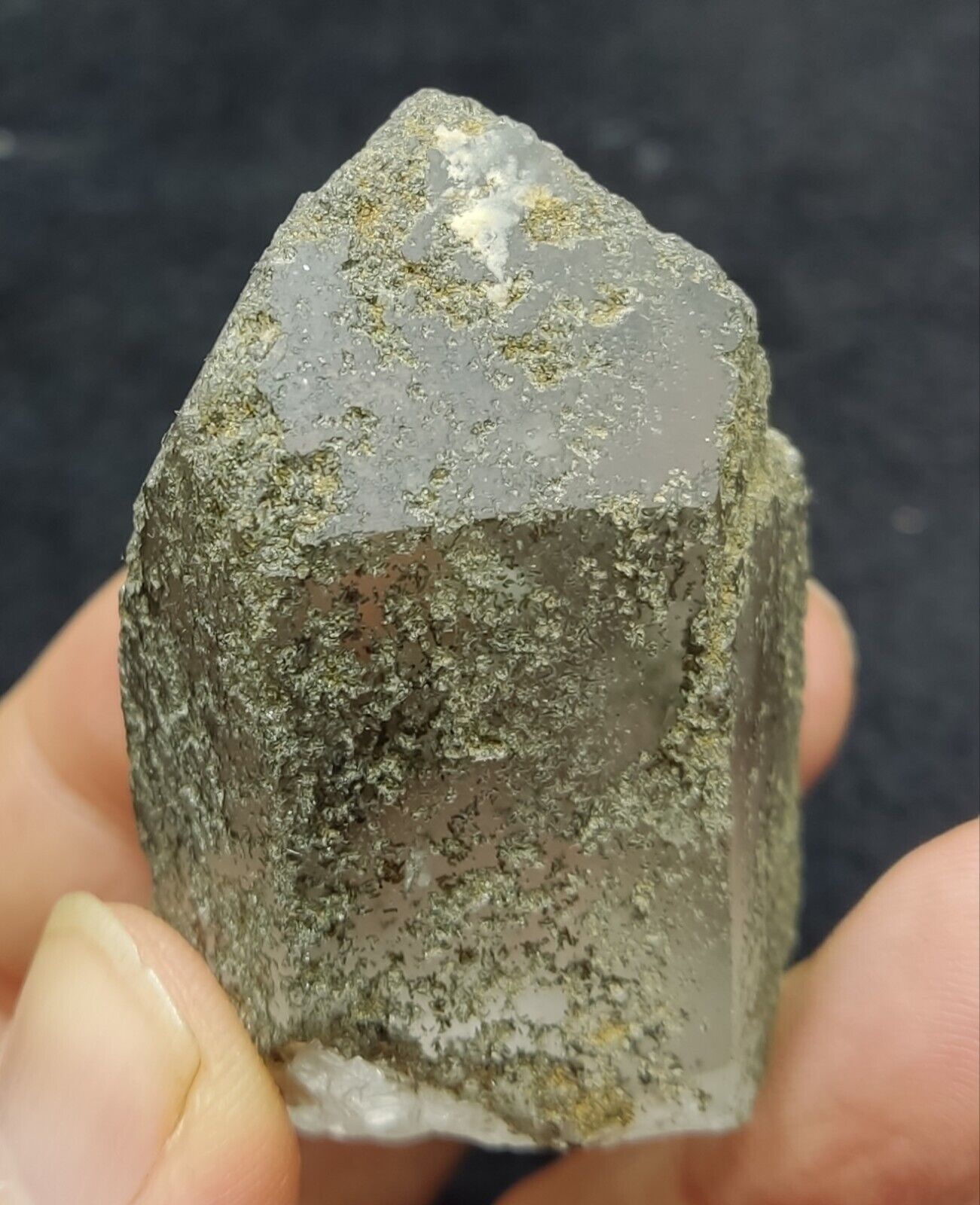 A very Aesthetic Natural beautifully terminated Chlorite Quartz crystal 90 grams