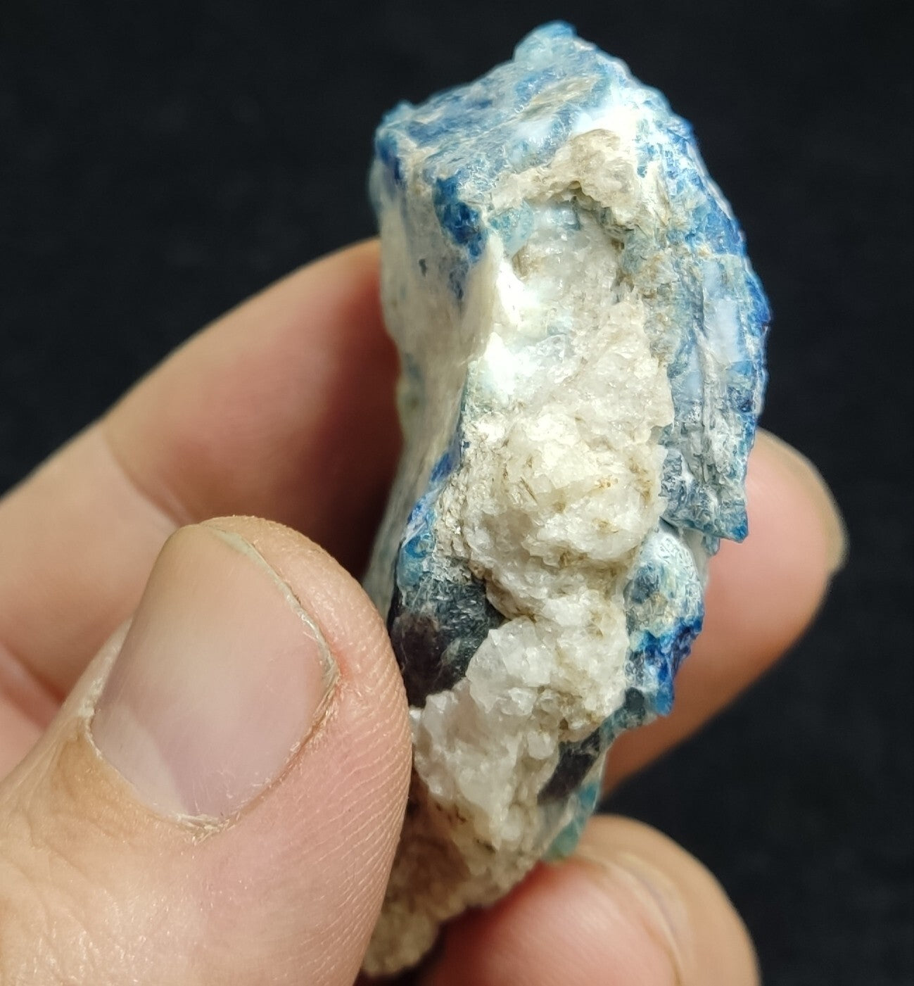 An Aesthetic specimen of fluorescent Lazurite 38 grams