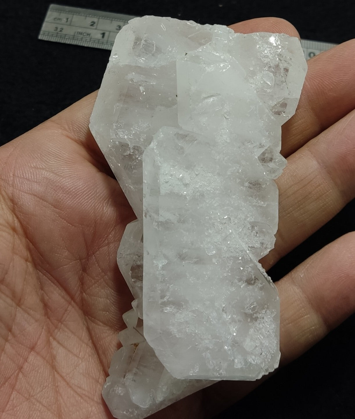An amazing specimen of terminated faden Quartz crystal 130 grams
