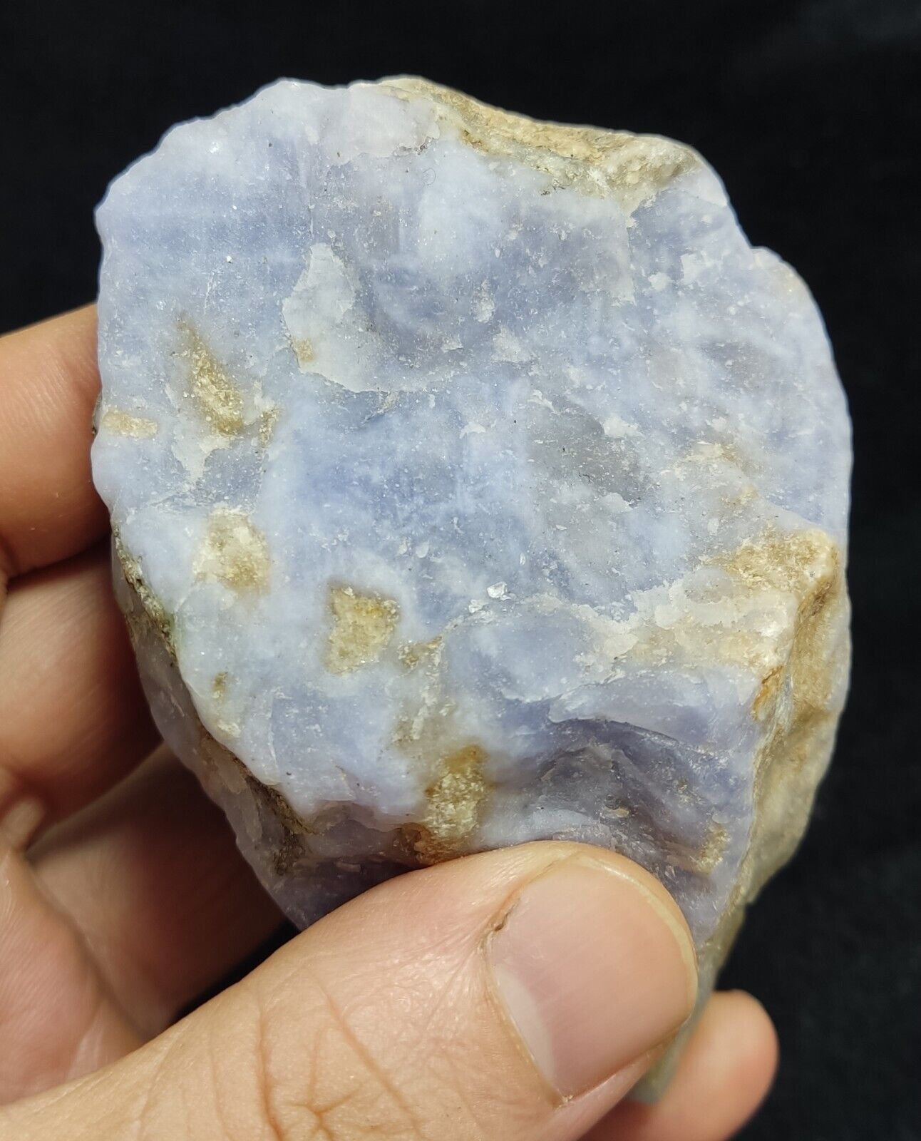 An Aesthetic Natural beautiful rough Hackmanite specimen 344 grams