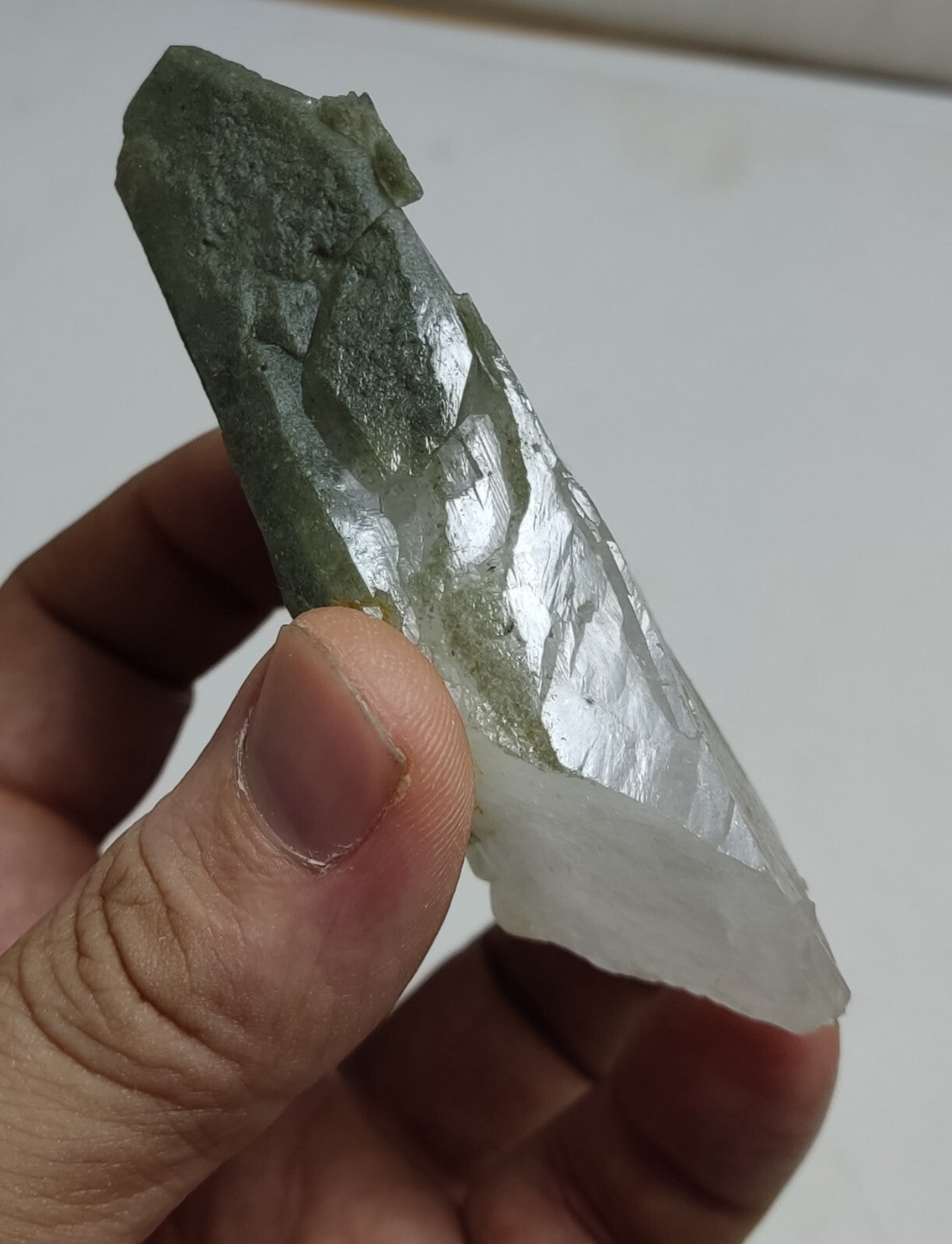 An Aesthetic Natural terminated quartz with Chlorite inclusions 155 grams