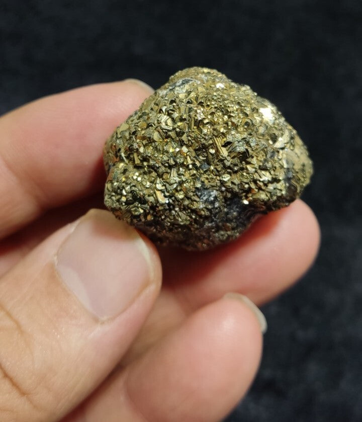 An amazing specimen of pyrite/marcasite 72 grams