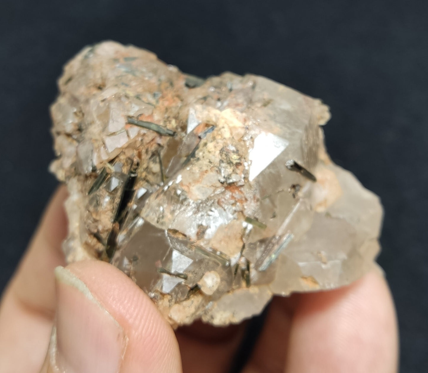 An Aesthetic terminated Quartz floater with aegirine inclusions 98 grams