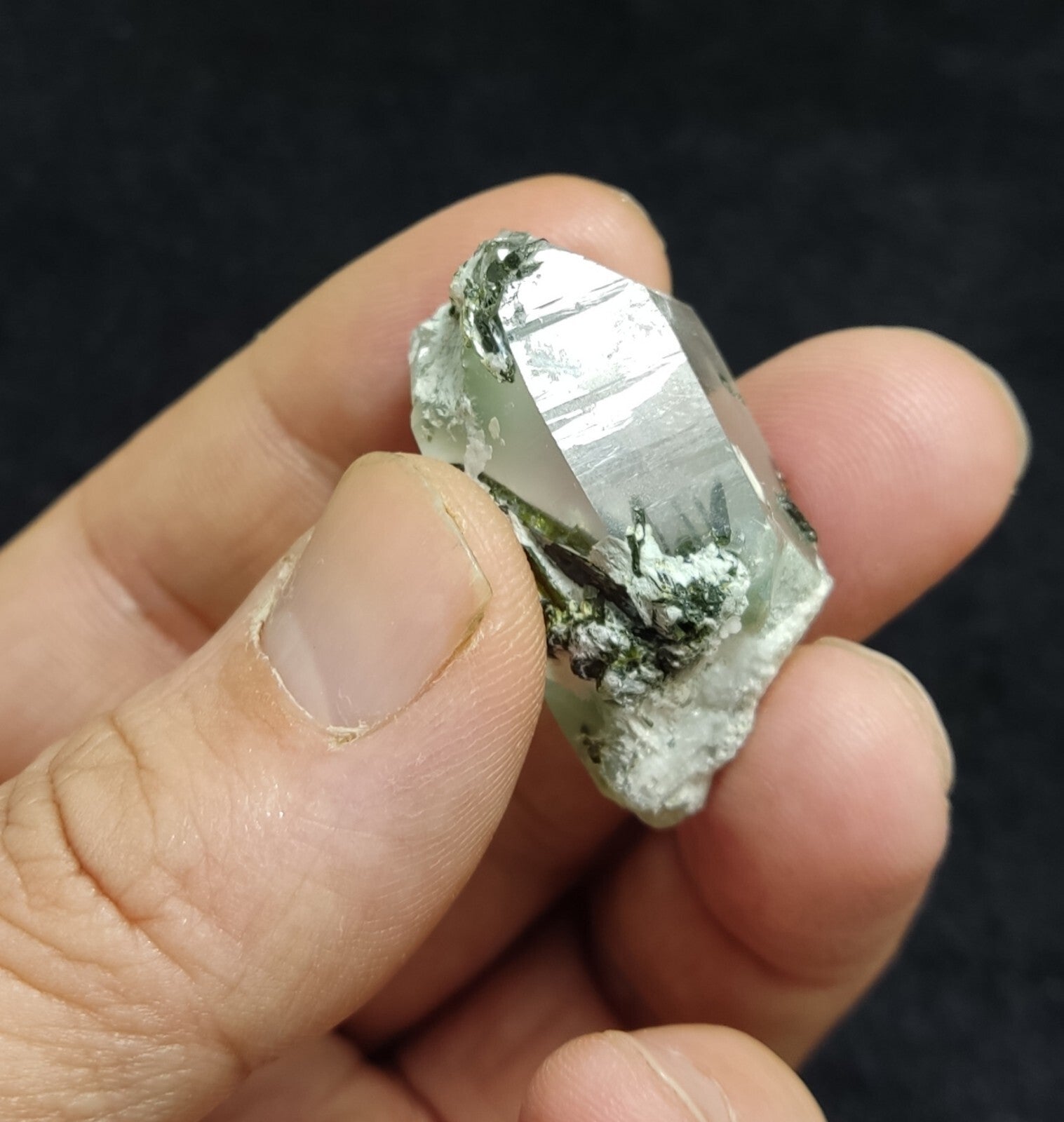 An aesthetic specimen of Epidote quartz cluster 21 grams