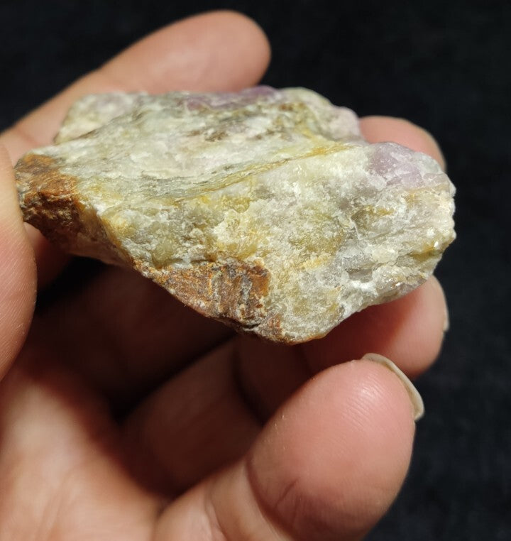 106 grams Tenebrescent Highly Fluorescent Hackmanite Specimen