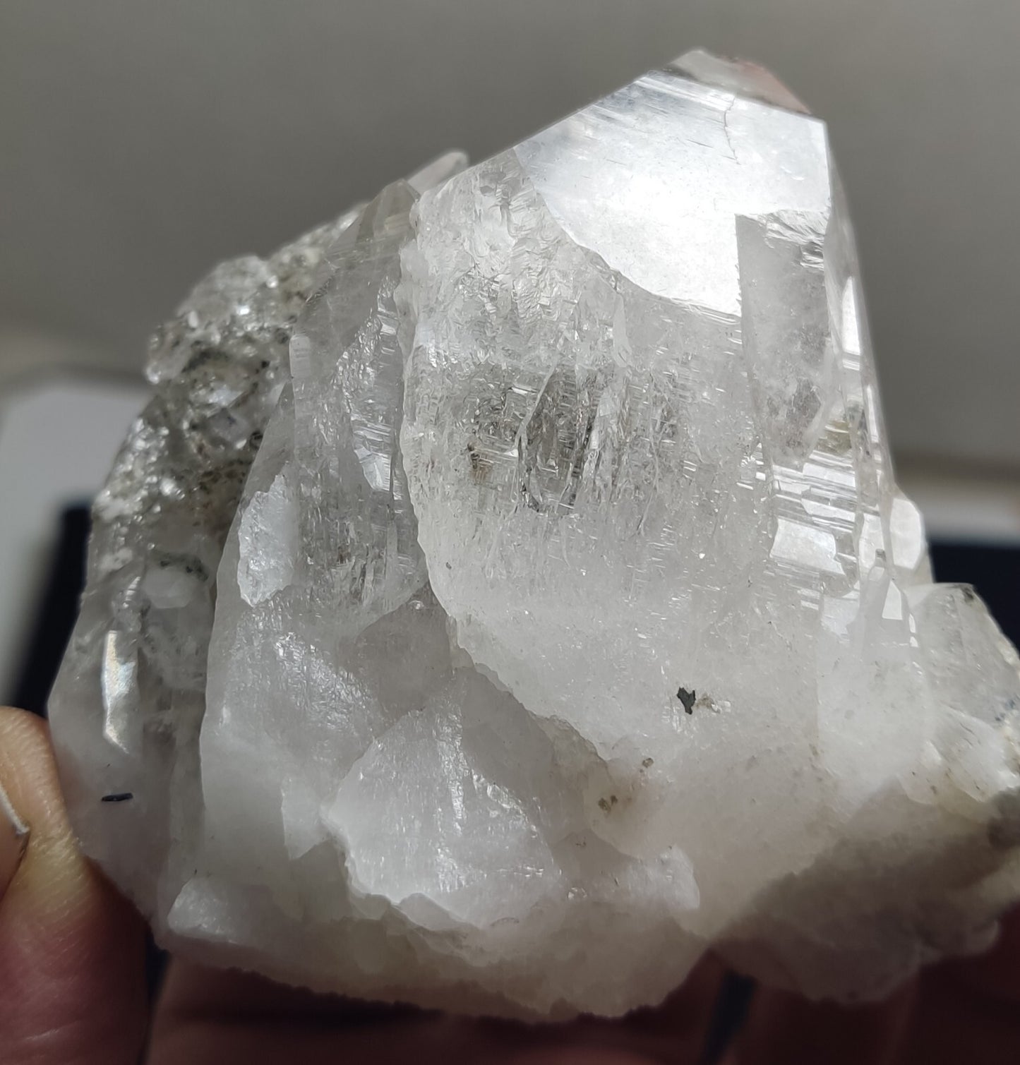An Aesthetic terminated specimen of Quartz with mica 210 grams