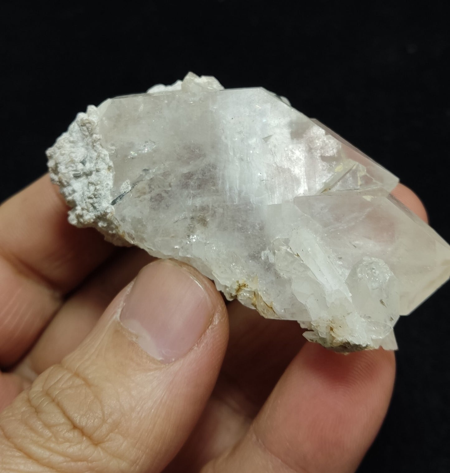 An Aesthetic terminated faden Quartz crystal specimen 53 grams
