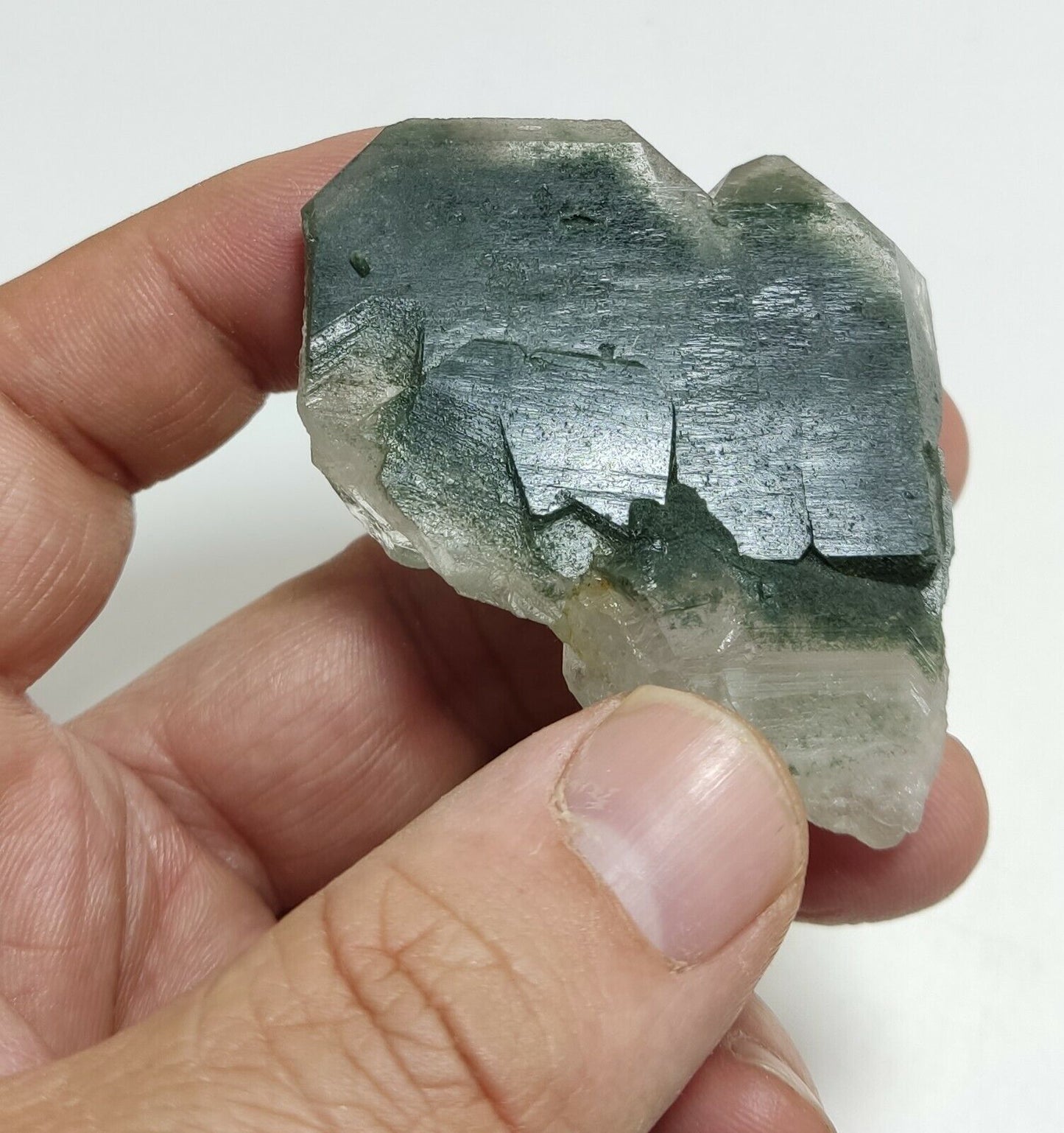 A very Aesthetic Natural beautifully terminated Chlorite Quartz crystal 62 grams