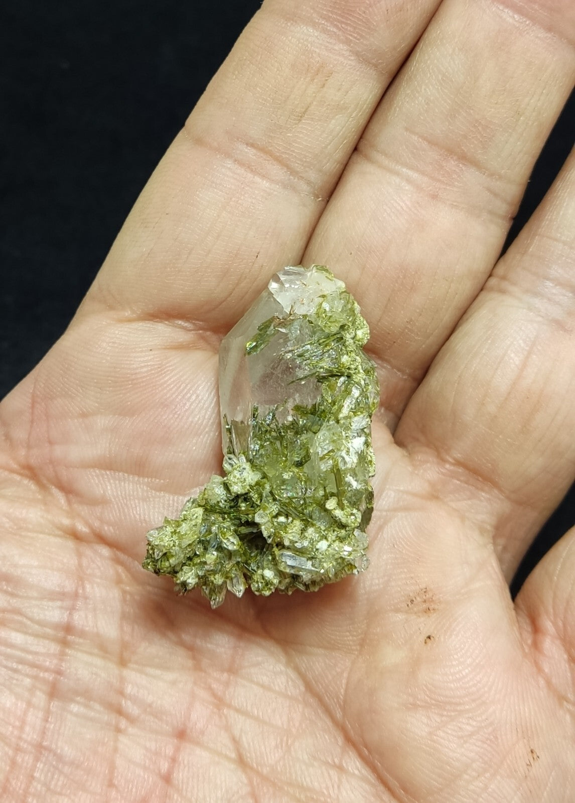 An Aesthetic terminated epidote Quartz specimen 20 grams