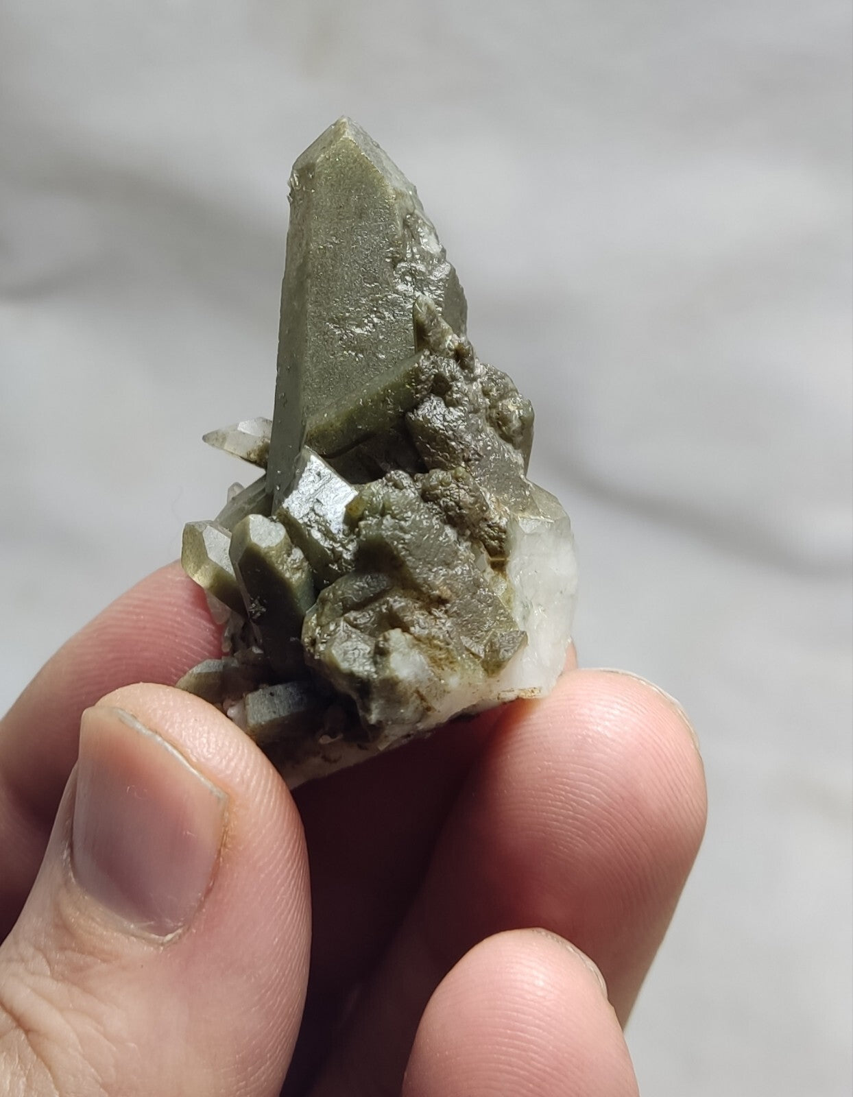 An Aesthetic terminated chlorite Quartz specimen 29 grams