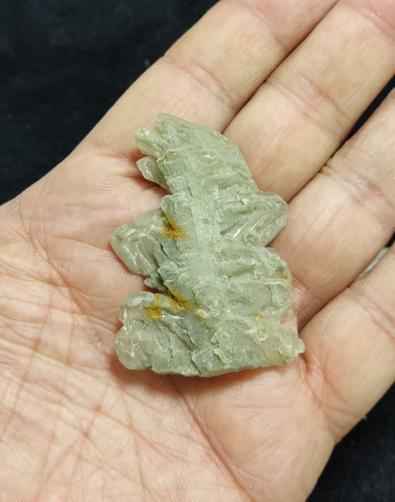 A very Aesthetic Natural beautifully terminated Chlorite Quartz 22 grams