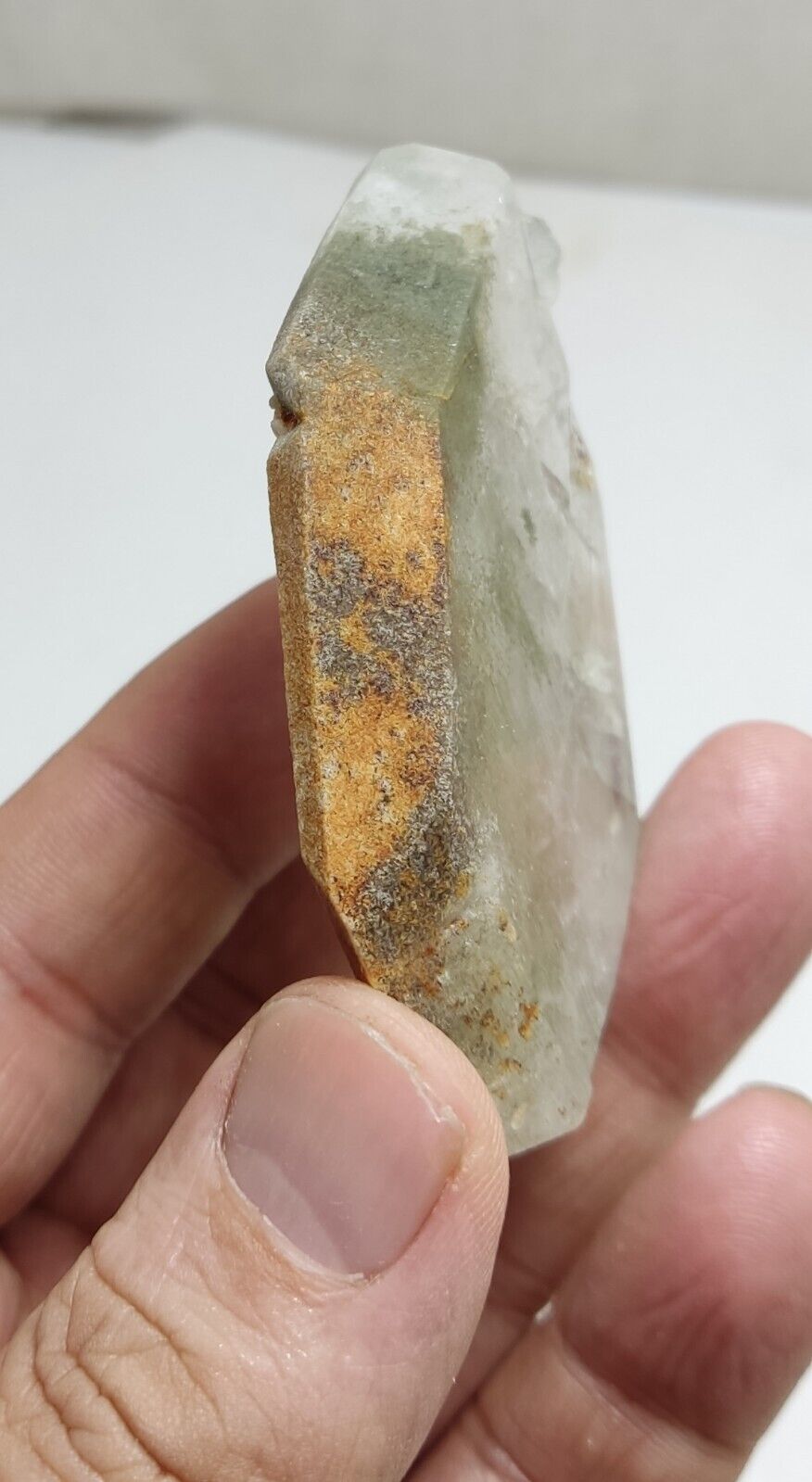 A very Aesthetic Natural beautifully terminated Chlorite Quartz crystal 76 grams