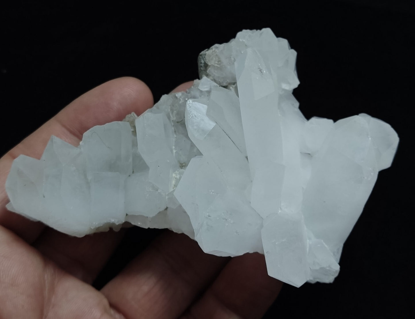 An Aesthetic Natural beautifully terminated Quartz cluster 210 grams