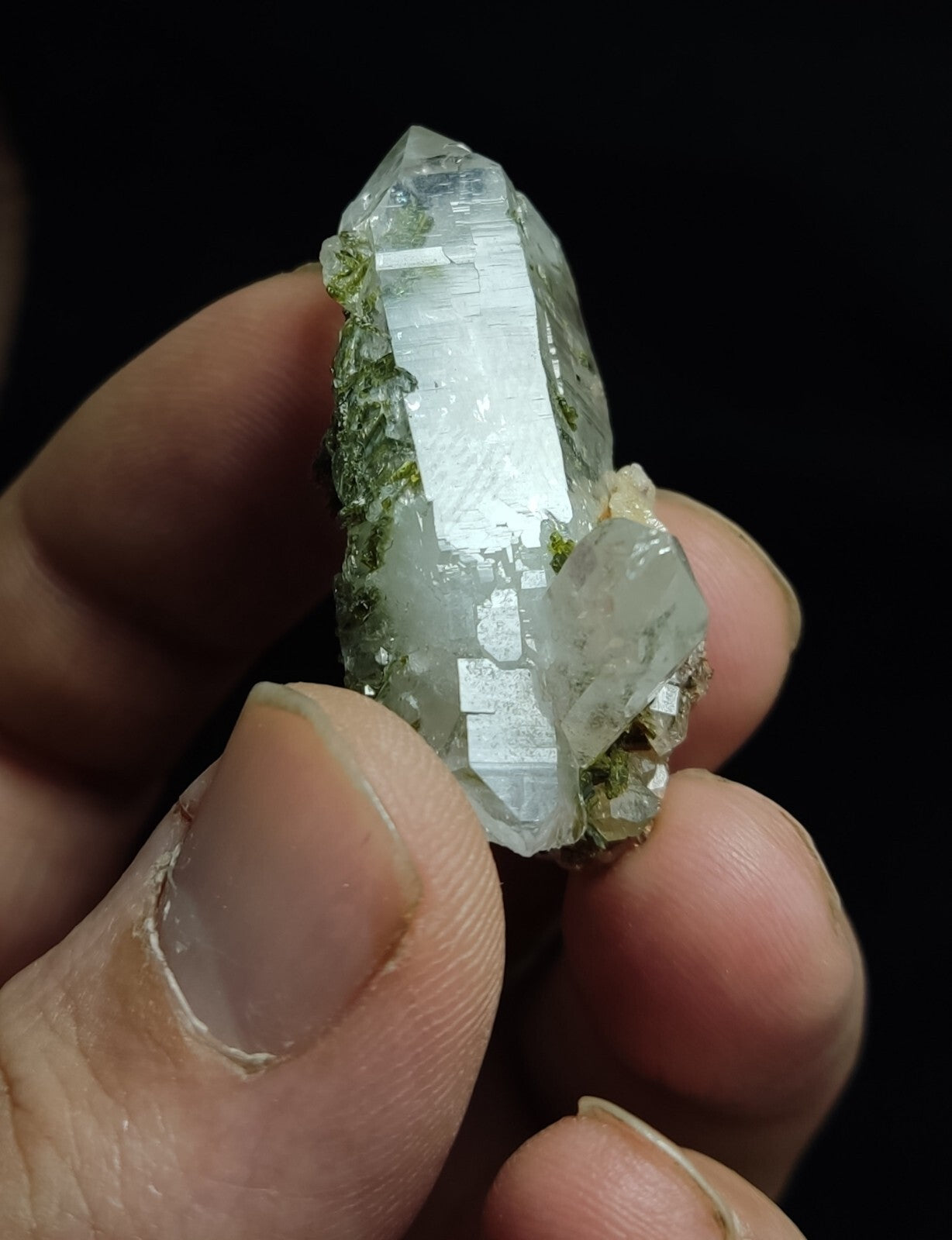 An aesthetic specimen of Epidote quartz cluster 22 grams