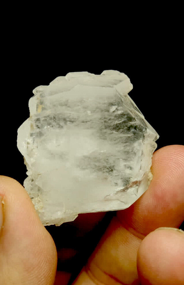 Feden Quartz Crystal 33 Grams