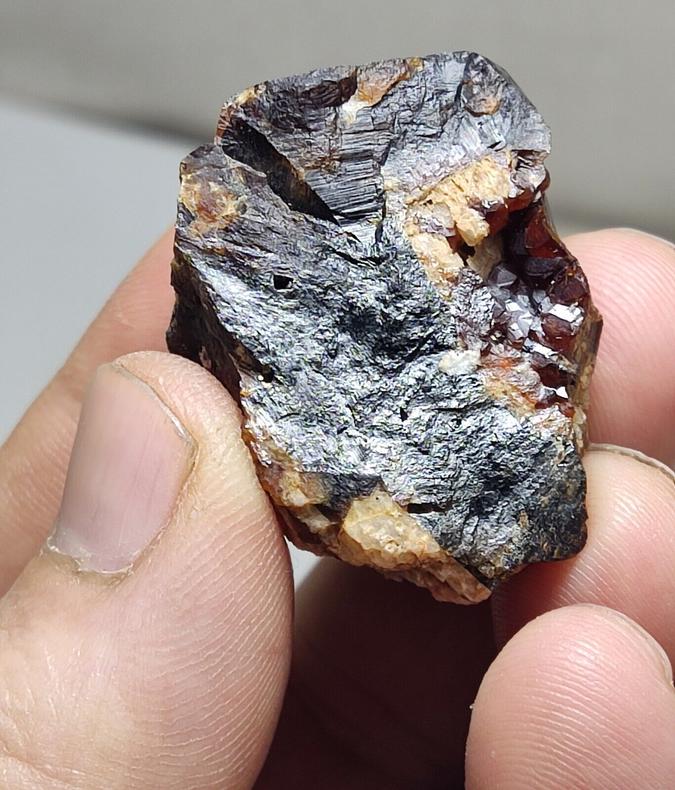 33 grams Aesthetic specimen Garnets cluster andradite garnets natural garnets