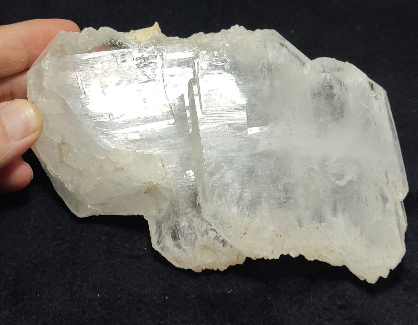 An Aesthetic terminated faden Quartz specimen 910 grams