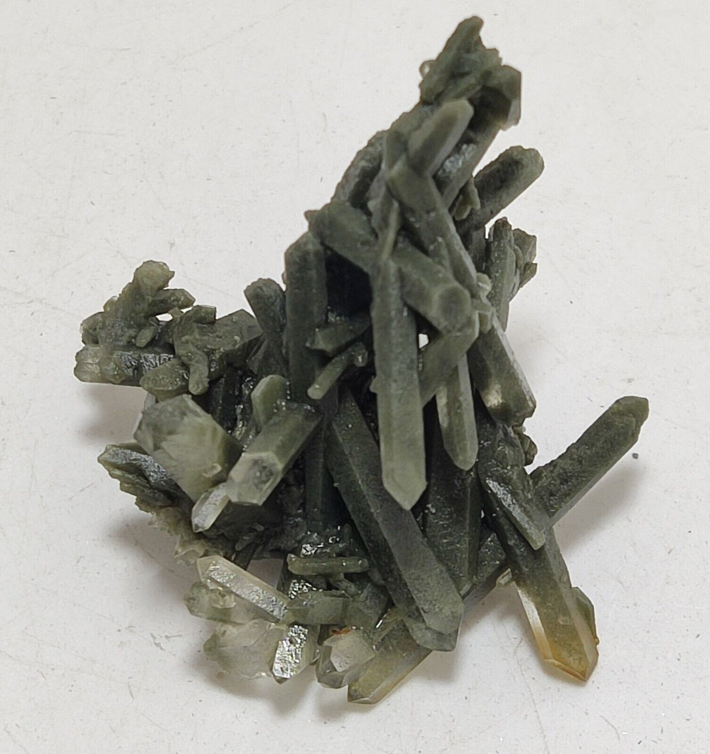An Aesthetic miniature/thumbnail terminated chlorite Quartz cluster 16 grams