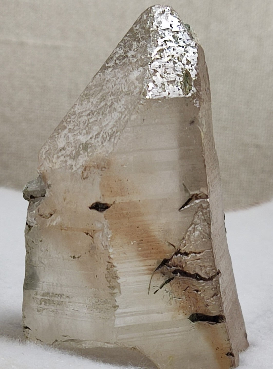 An Aesthetic Natural terminated quartz crystal 100 grams