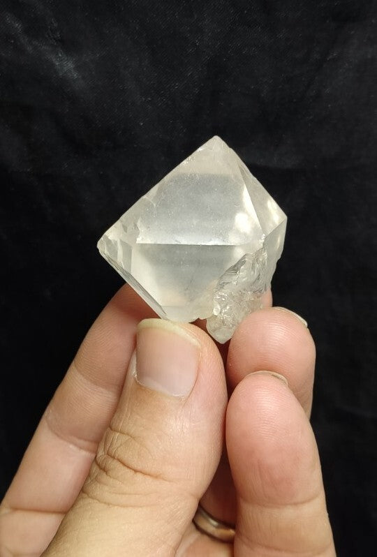 Double Terminated Transparent Natural Quartz Crystal 41 grams