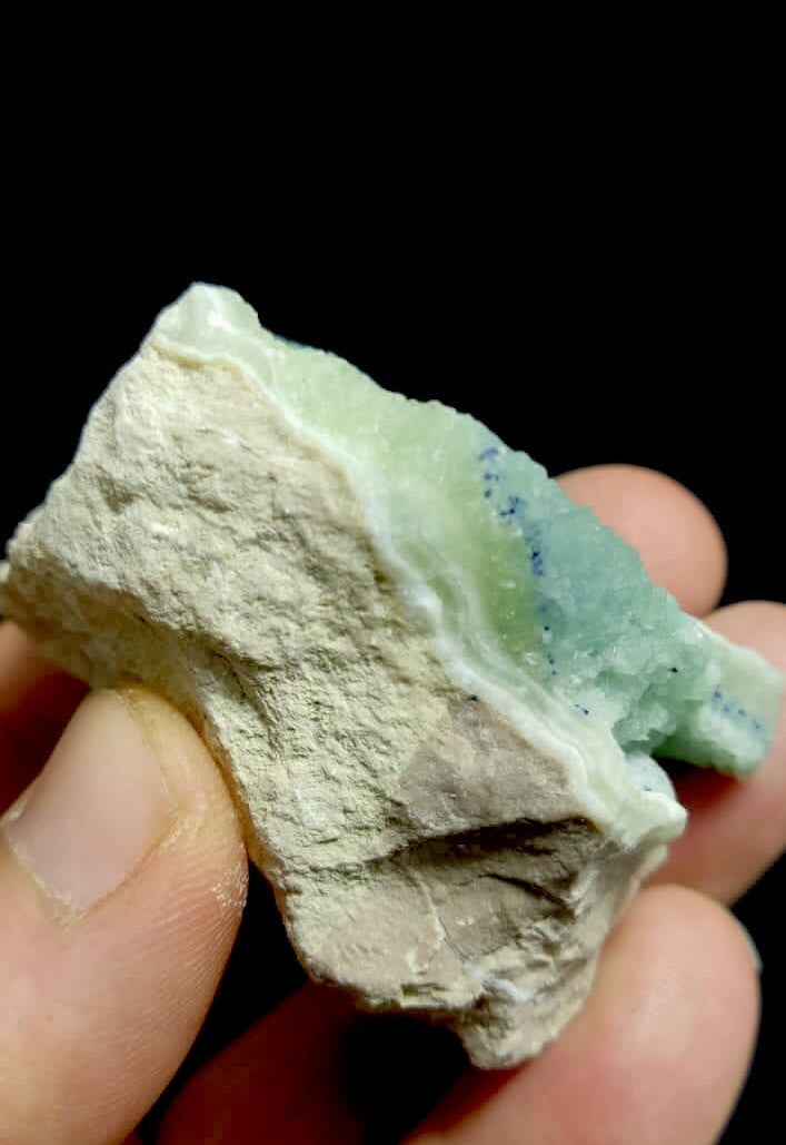 Natural Aragonite Specimen 92 Grams.